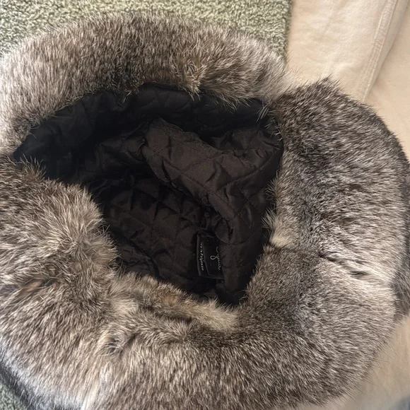 Awesome wool fur trimmed hat - Picture 4 of 6